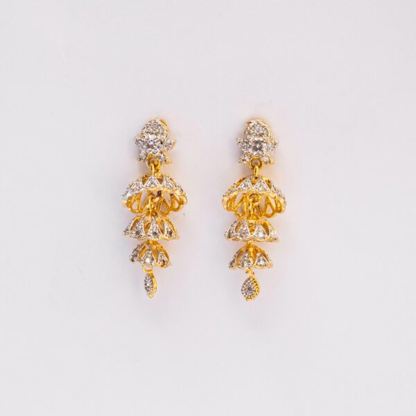 LUXETON GOLD EARRING-DSC03122