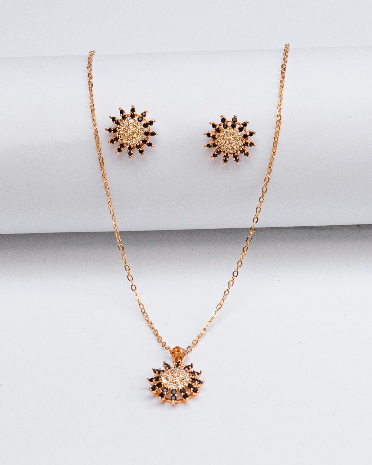 Luxeton GOLD NECKLACE EARRING-DSC03311