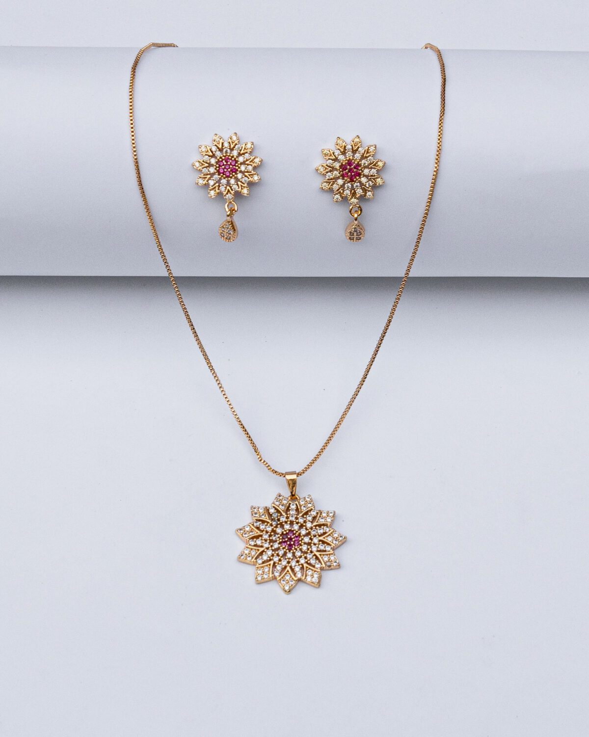 Luxeton GOLD NECKLACE EARRING-DSC03385